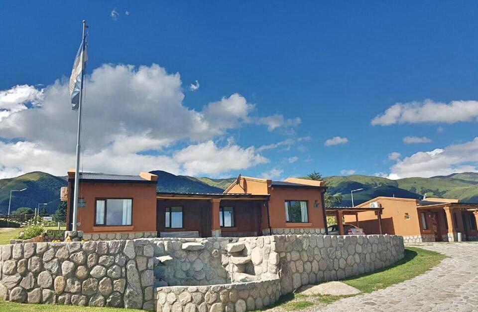 Tafí del Valle El Viento De Mi Suenoアパートホテル エクステリア 写真